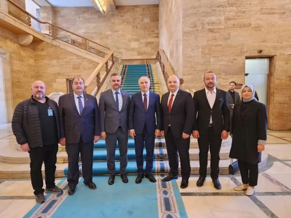 Başkan İbrahim Sertbaş'tan Ankara çıkarması! Kabine üyeleriyle Gölhisar için görüştü