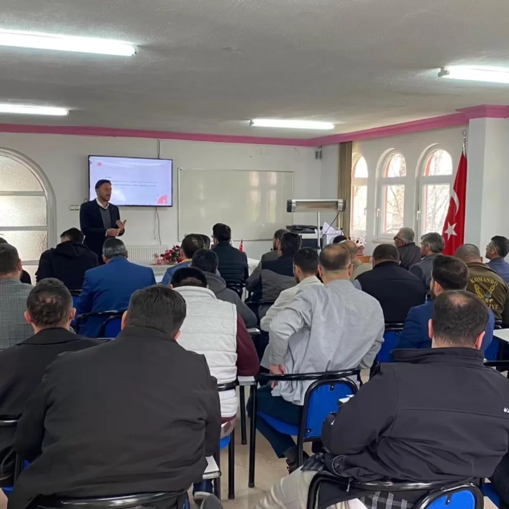 Burdur Gölhisar'da Aile İçi İletişim Eğitimi Verildi