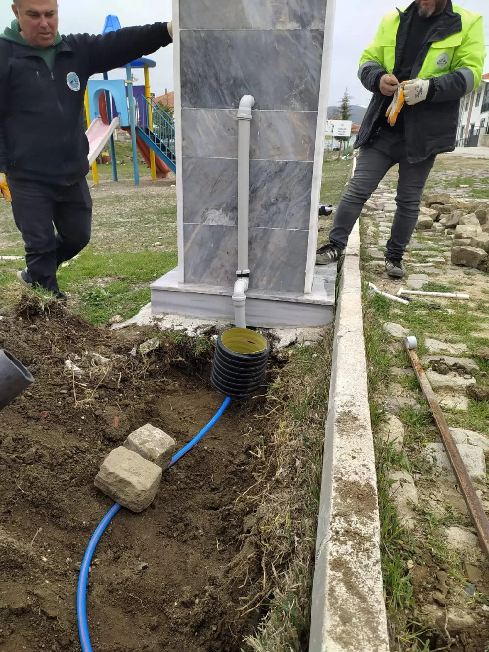 Burdur Yeşilova'da Belediye ve Vatandaş El Ele Verdi