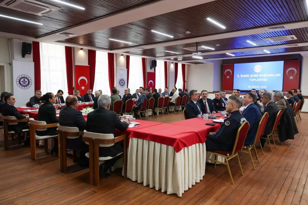 Vali Bilgihan başkanlığında il idare şube başkanları toplandı