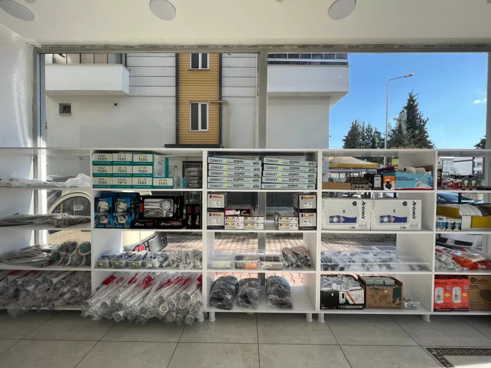 Bucak’ta Ahmet Elektrik Elektronik Açıldı 