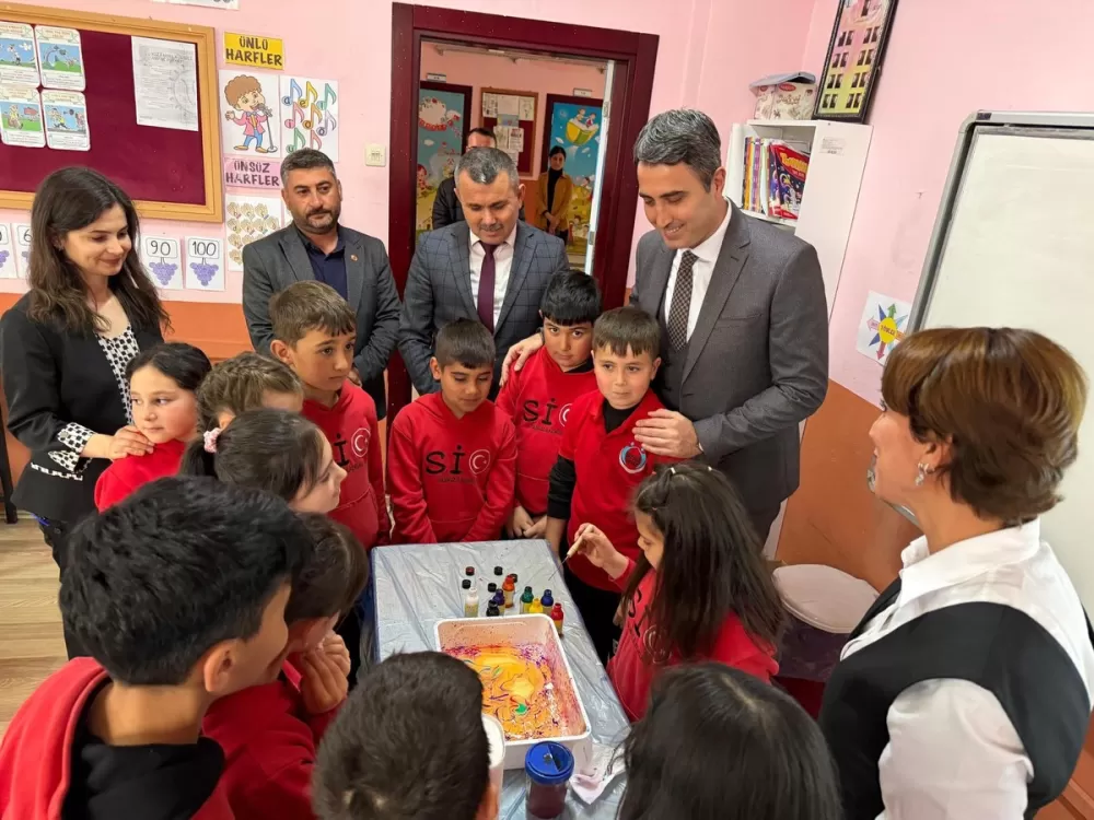 Kaymakam Kuruca Susuz ilk ve ortaokulunu ziyaret ederek öğrencilerle buluştu