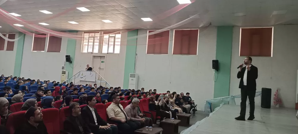 Osman Gündüz Bucak’ta ilahilerle gönülleri mest etti