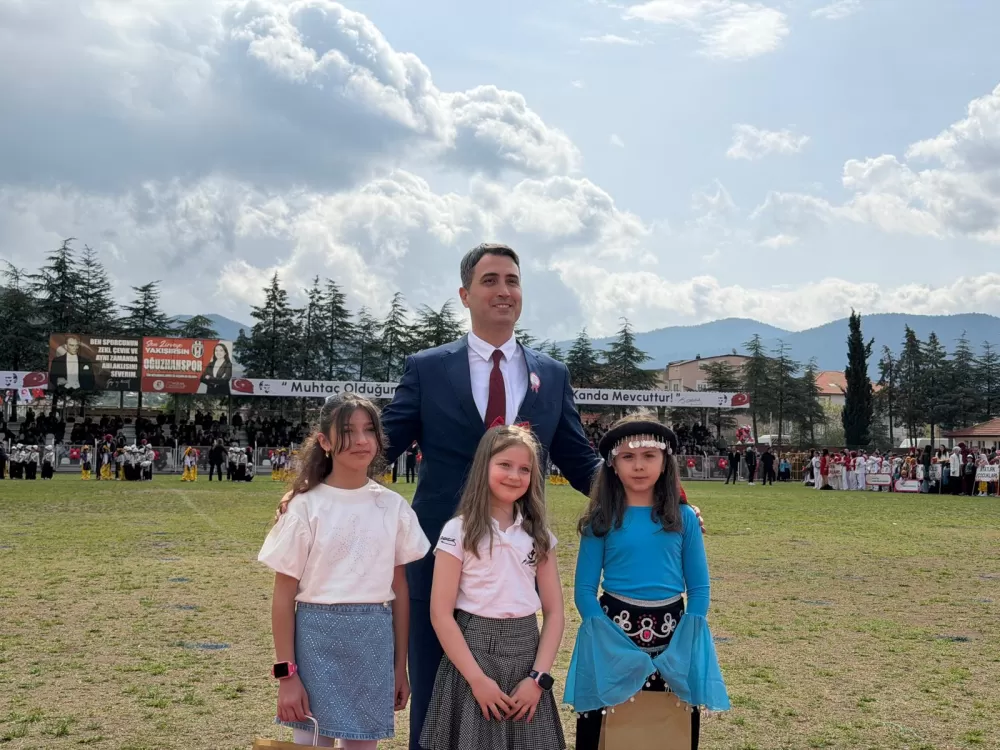 Bucak’ta 23 Nisan coşkusu 106. Yıl dolu dolu kutlandı