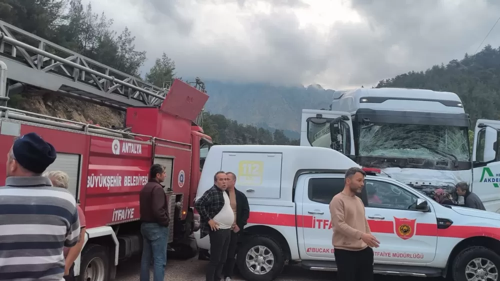 Burdur Bucak feci kaza Yaşamını yitirenlerin isimleri belli oldu 