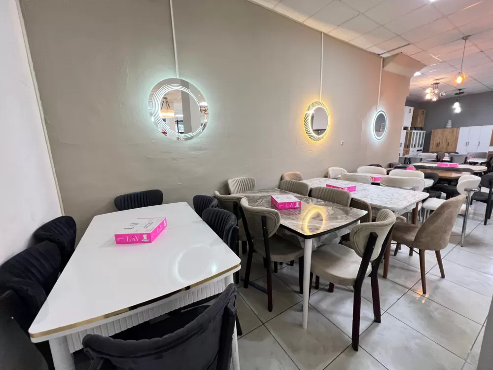 Bucak’ta Modern Mobilya Kapılarını Açtı