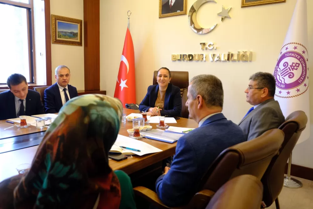 Burdur'da Vali Bilgihan Kapıları Vatandaşa Açtı