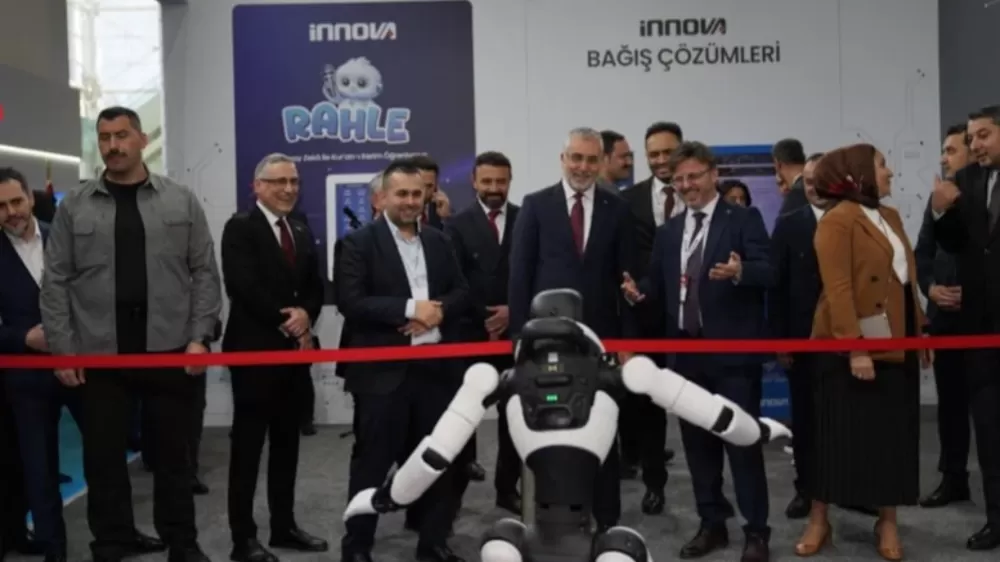 Ankara'da Teknoloji Zirvesi: 8. Verimlilik ve Teknoloji Fuarı Kapılarını ATO Congresium'da Açtı