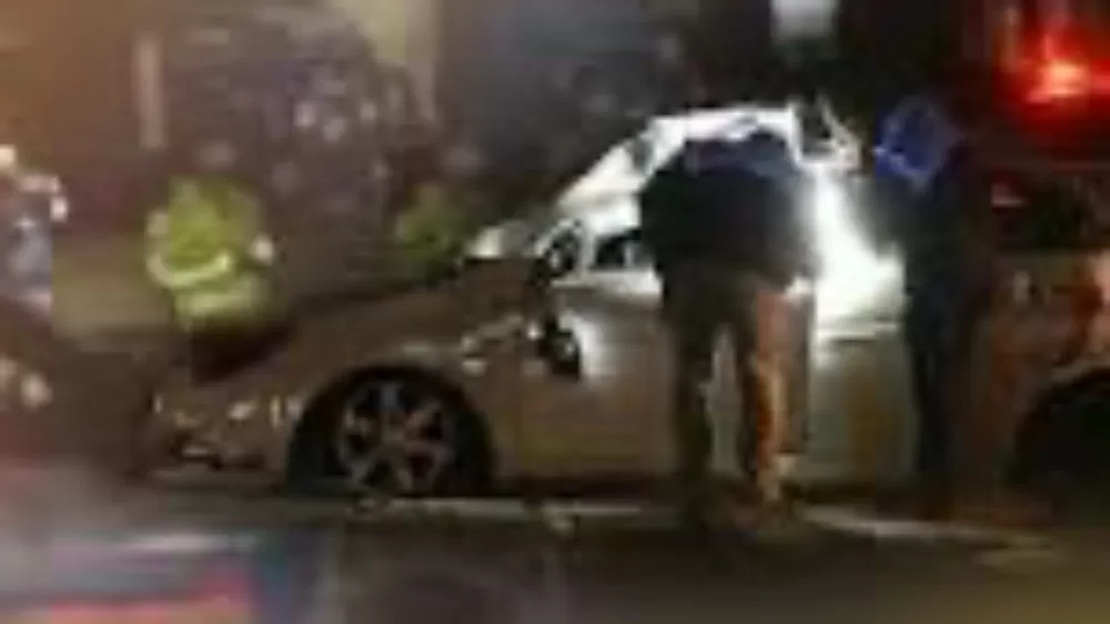 Ankara Mamak’ta kaza Antalya plakalı aracından inen tır sücüsü Takla atan başka  aracın altında hayatını kaybetti 