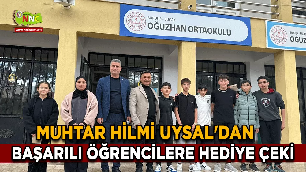 Bucak'ta Muhtar Hilmi Uysal'dan başarılı öğrencilere hediye çeki