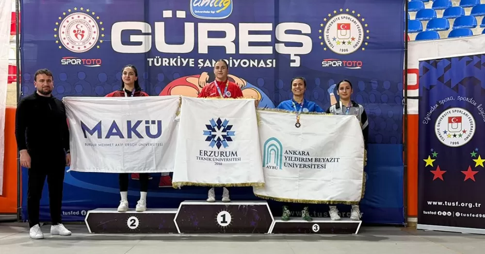  Erzurum Teknik Üniversitesi Burdur MAKÜ 'de yapılan Türkiye Güreş Şampiyonasına damga vurdu