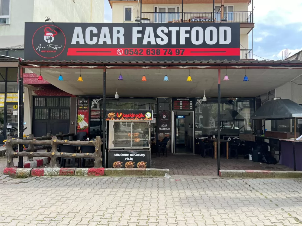 Bucak’ta Acar Fast Food Yenilenen Yüzüyle Açıldı