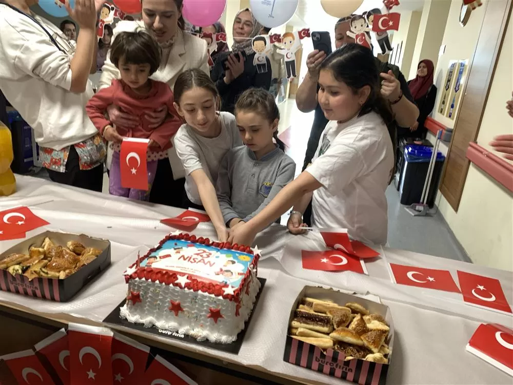 Burdur'da onların tebessümü en büyük bayram hediyesi