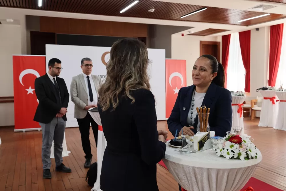 Vali Tülay Baydar Bilgihan Burdur'da geniş katılımlı ziyaretçi kabulü gerçekleştirdi