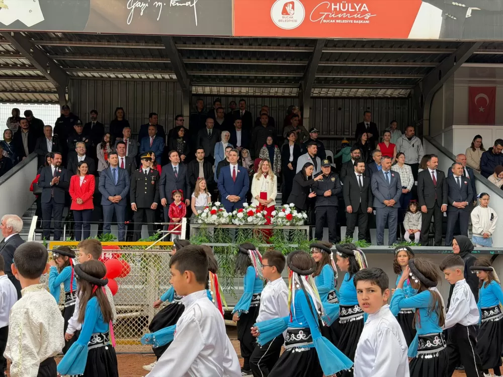 Bucak’ta 23 Nisan coşkusu 106. Yıl dolu dolu kutlandı