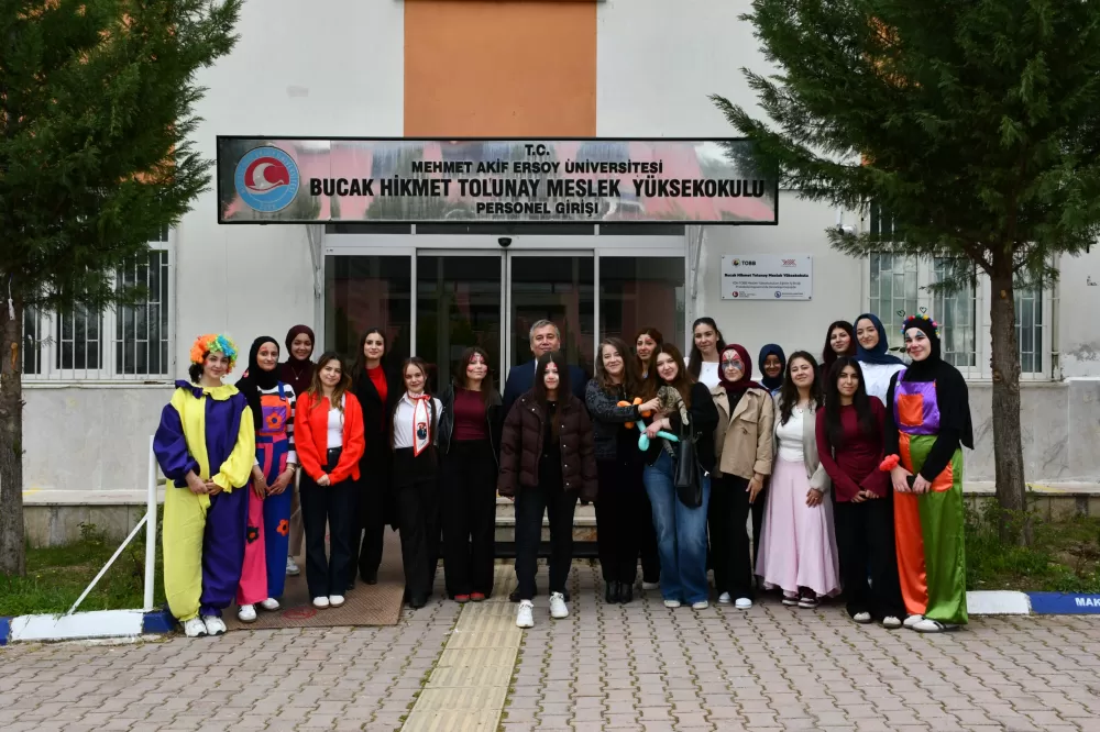 HTMYO’lu Öğrencilerden Elsazı Köyü’nde 23 Nisan Çıkarması