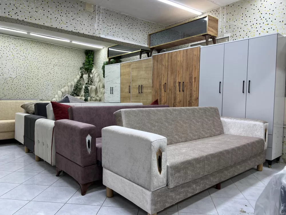 Bucak’ta Modern Mobilya Kapılarını Açtı