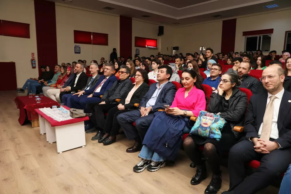 MAKÜ’de Mezunlar Buluşması Geçmişi Canlandırdı