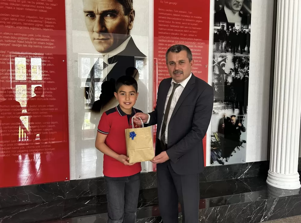 23 Nisan’da Bucak’ta temsili devir Öğrenciler Milli Eğitim Müdürü oldu