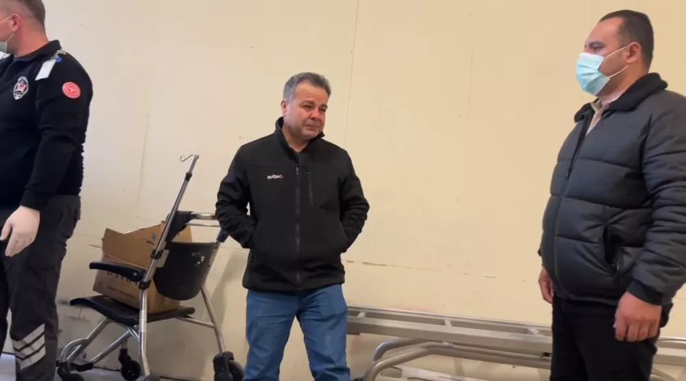 Bucak'ta 7 kişinin hayatını kaybettiği kazada aileler cenazelerini gözyaşlarıyla teslim aldı