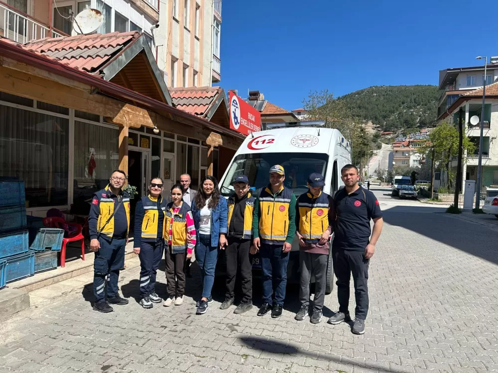 Bucak’ta Engelli Bireylere 112 ve Ambulans Eğitimi Verildi