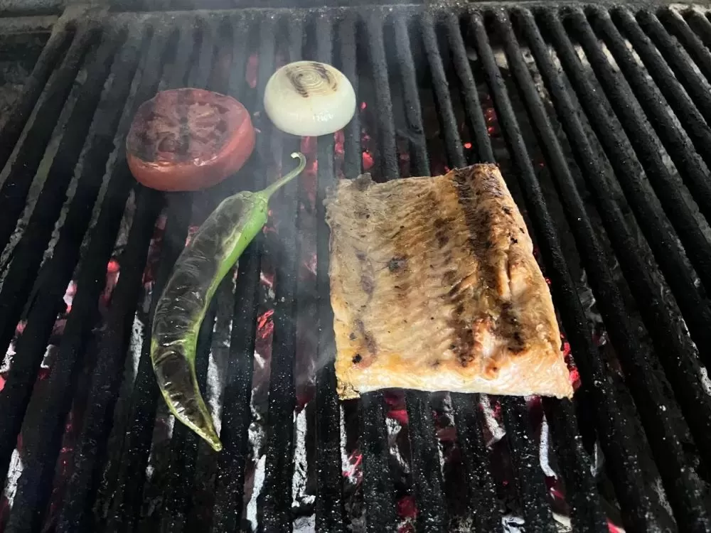 015 Ocakbaşında hamside sezon sonu kampanyası 500 TL’ye 1 kg. hamsi menü kaçmaz