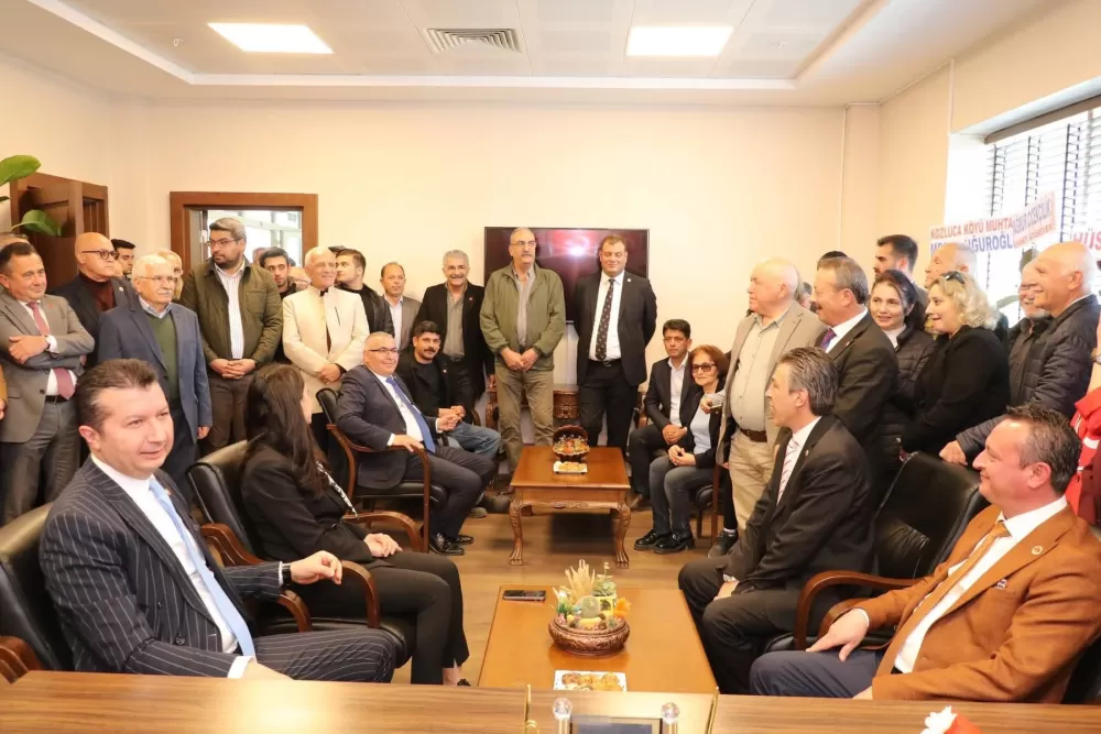 Burdur İl Genel meclisinde devir teslim! Yeni başkan Semih Çelikkaya görevi devraldı