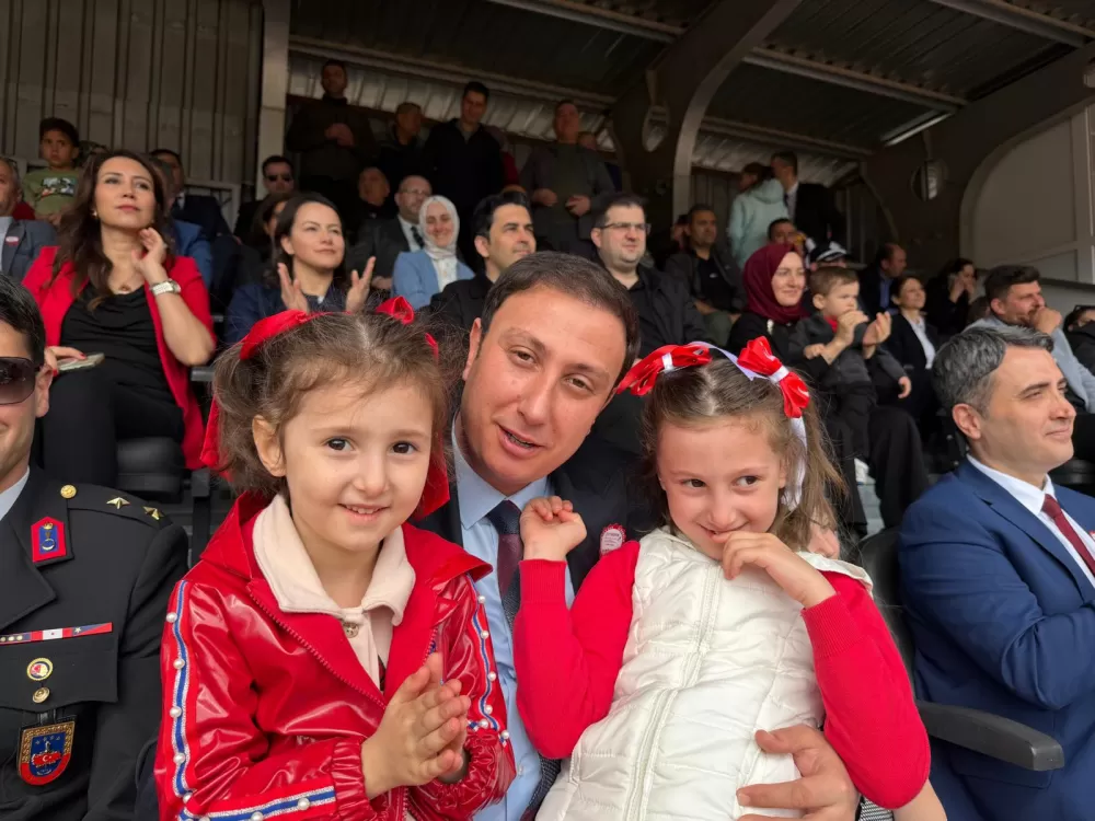 Bucak’ta 23 Nisan coşkusu 106. Yıl dolu dolu kutlandı