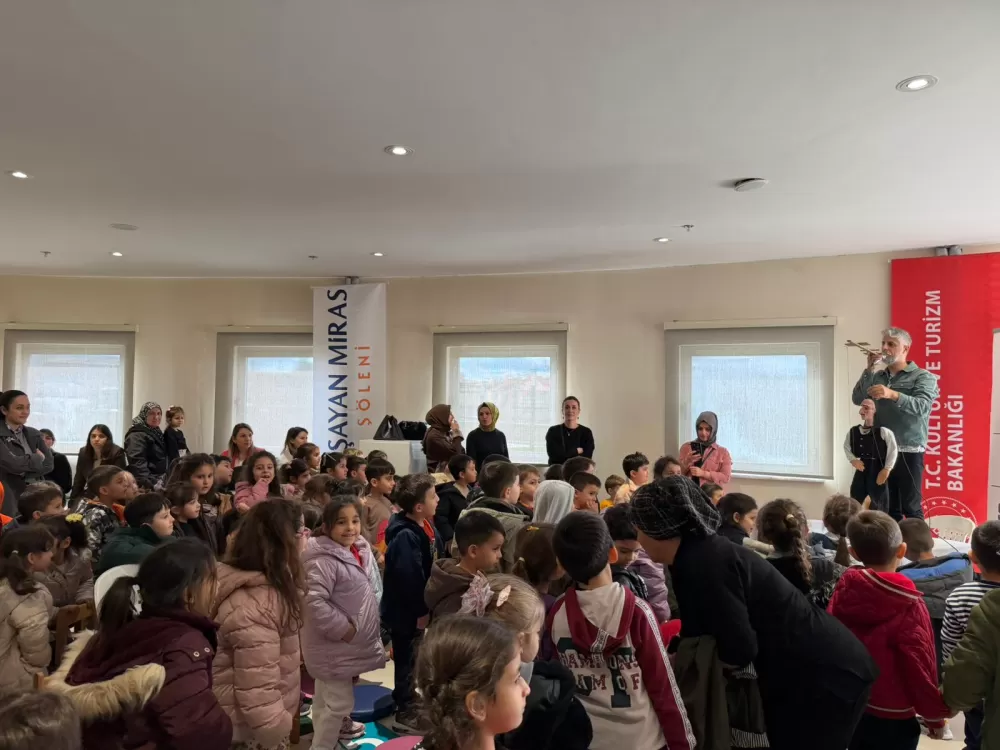 Burdur'da yaşayan miras coşkusu! 50 sanatçı geleneksel kültürü geleceğe taşıyor