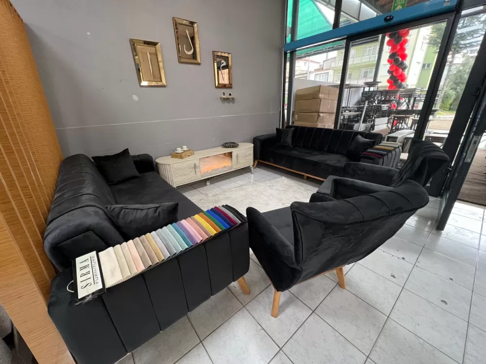 Bucak’ta Modern Mobilya Kapılarını Açtı