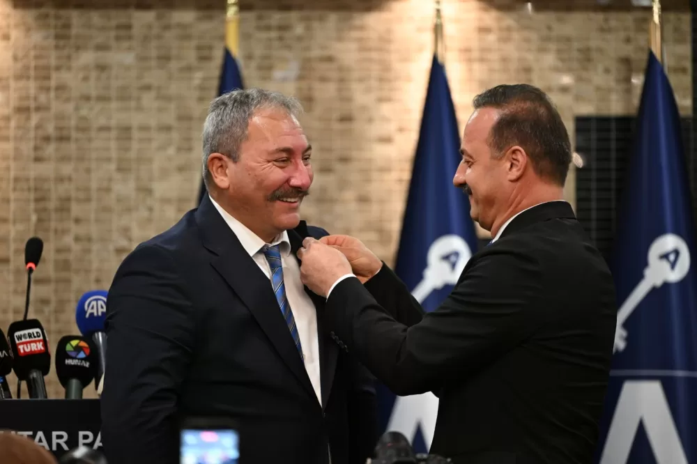 Biz yüzde kaç oy alırız için değil Türk Milletine ne sağlarız şuuruyla bir aradayız