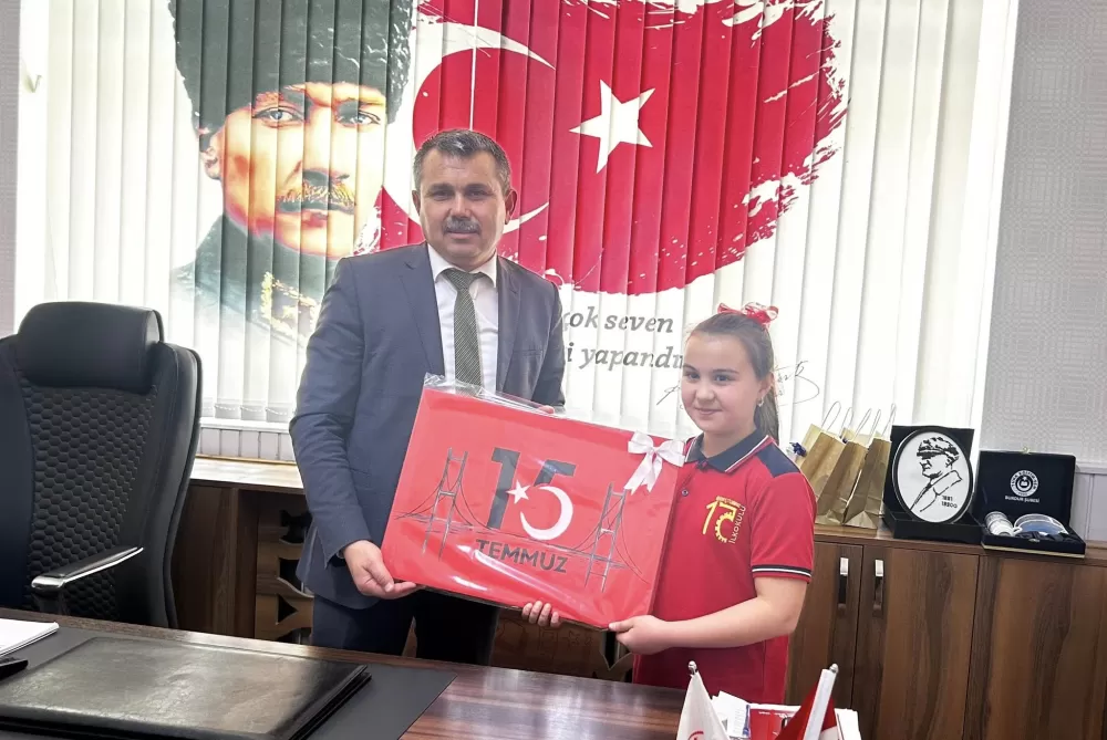 23 Nisan’da Bucak’ta temsili devir Öğrenciler Milli Eğitim Müdürü oldu