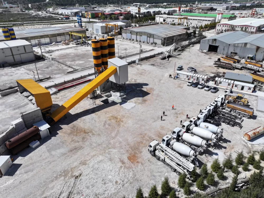 Bucak'ta İNC Hazır Beton organize sanayi bölgesinde hizmet girdi