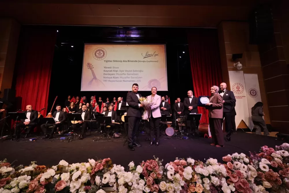 Burdur'da kahramanlık türküleri konseri! Duygu dolu anlar yaşattı