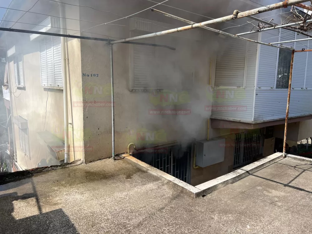 Bucak'ta ev yangını! İtfaiye ekipleri seferber oldu