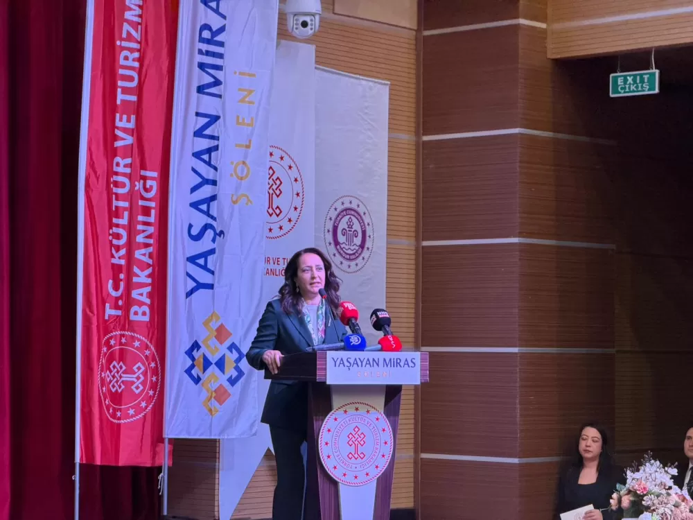 Burdur'da yaşayan miras coşkusu! 50 sanatçı geleneksel kültürü geleceğe taşıyor