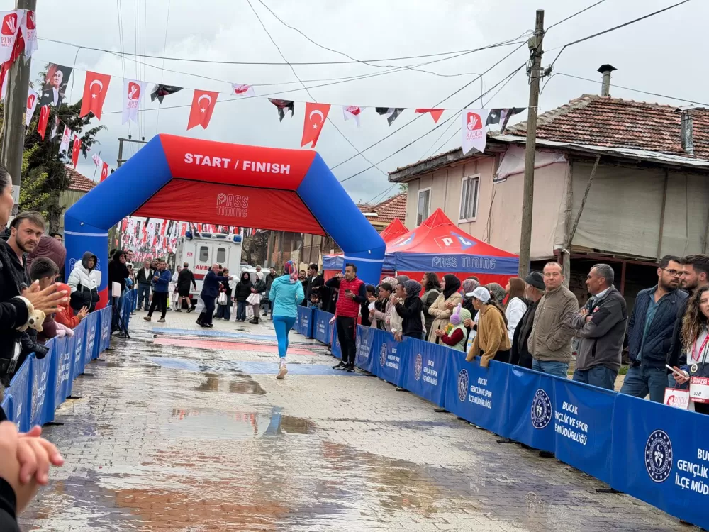 Bucak’ta spor ve tarih buluştu Kremna Sky Run yoğun ilgi gördü