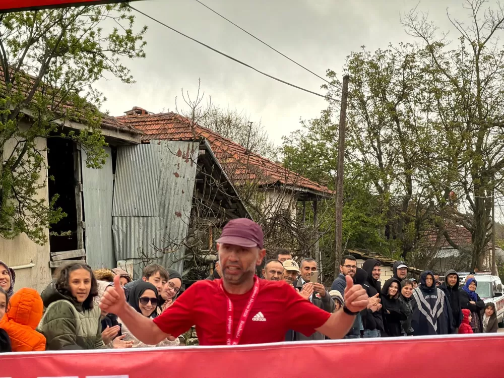 Bucak’ta spor ve tarih buluştu Kremna Sky Run yoğun ilgi gördü