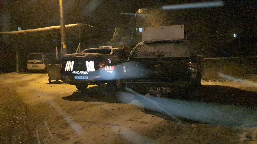 Isparta Yalvaç'ta 2 Çoban ve Koyunları Tipi ve Heyelan nedeniyle Dağda mahsur kaldılar