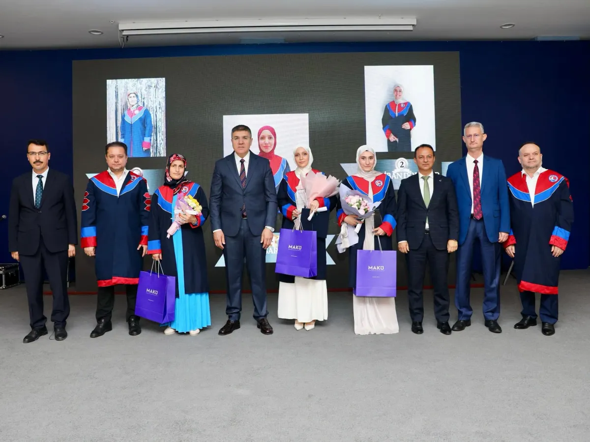 Burdur’da genç ilahiyatçılar mezun oldu