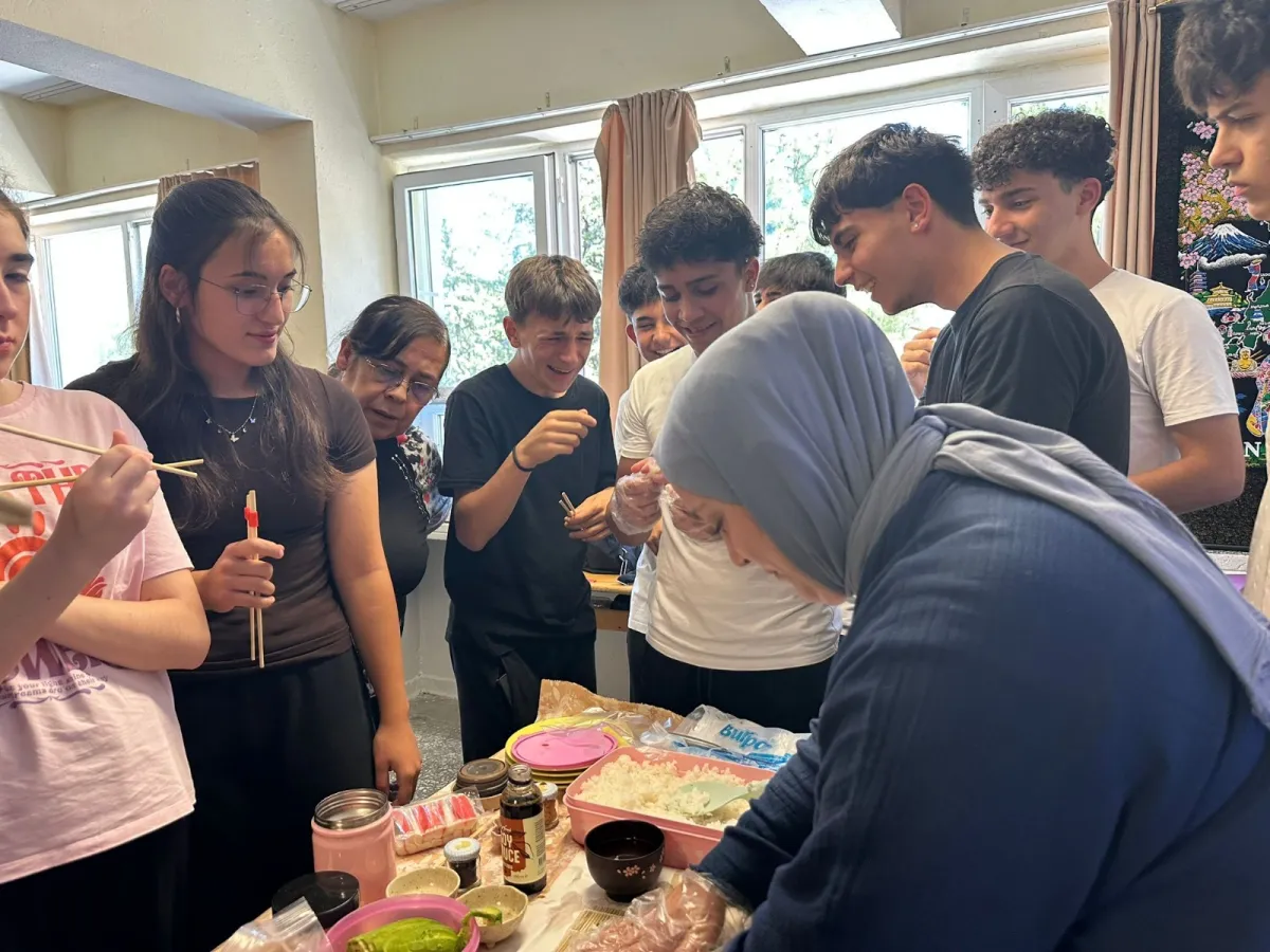 Burdur Lisesi Mezuniyet Töreninde Japon Esintisi