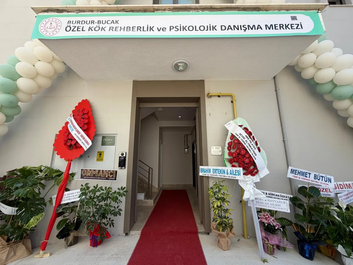 Kök Psikolojik Danışmanlık Merkezi Bucak’ta hizmete başladı