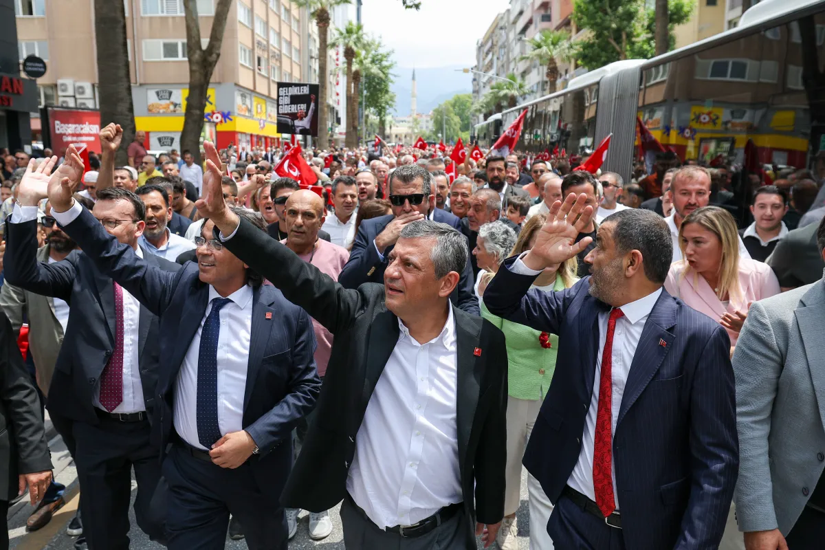 Özgür Özel Denizli'de Konuştu: “Bana İnanın, Bize Güvenin, Biz Başaracağız”