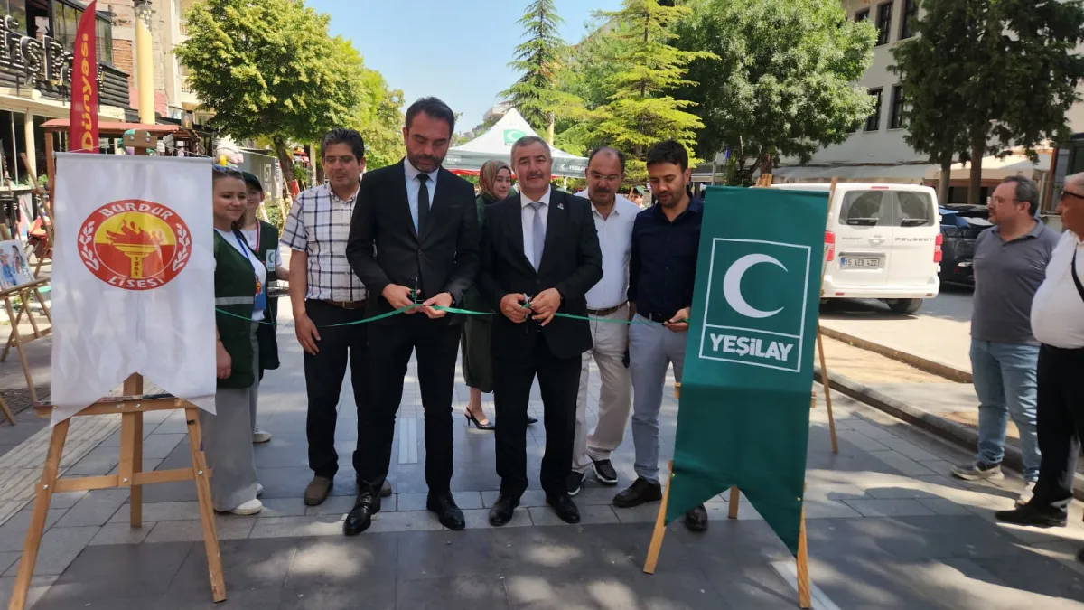 Burdur’da bağımlılıkla mücadele sergisi açıldı