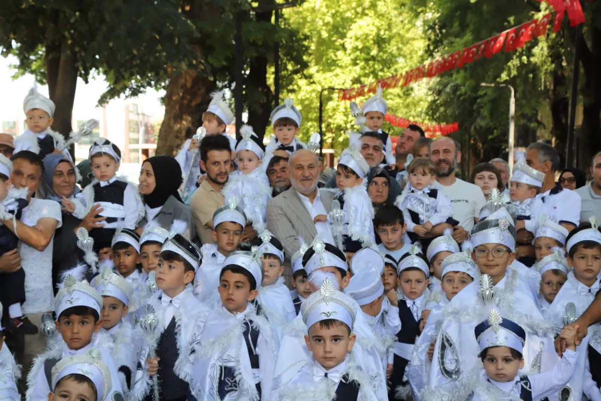 Sakarya Hendek Selman Dede Yağlı Güreşleri'nde 2026 başpehlivanı Güreş ağası  Belli Oldu!