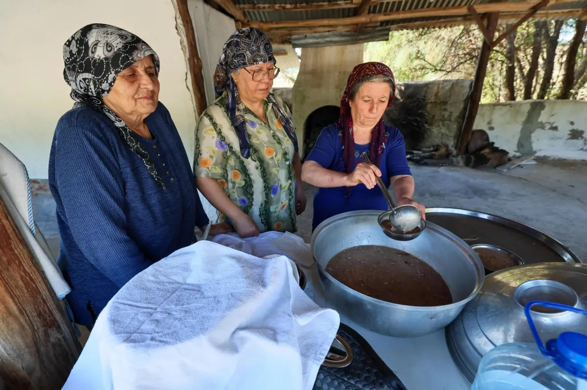 Vali Bilgihan Muharrem Ayı Aşure Etkinliğine Katıldı
