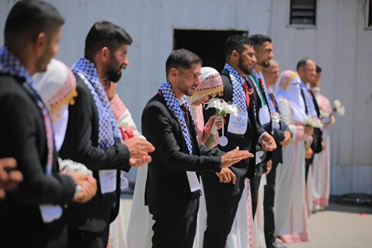 İyilik Derneği Gazze’de 10 çift için toplu düğün düzenledi