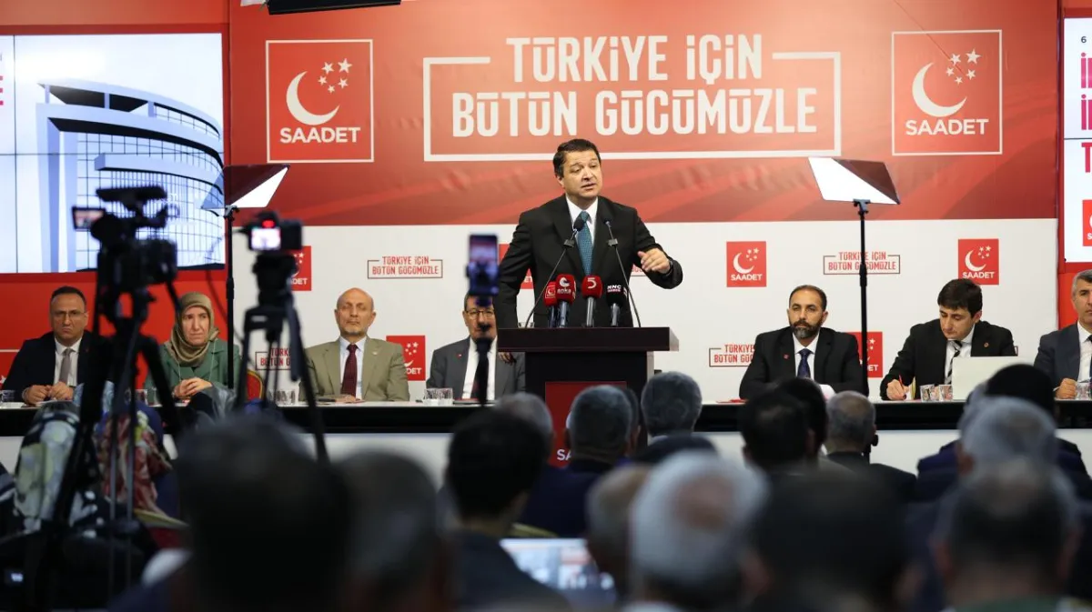 Arıkan’dan İktidara Sert Eleştiriler: “Siyaset Alanı Daralıyor, Ekonomiyi İplikçi edim Gibi Yönetiyorlar”