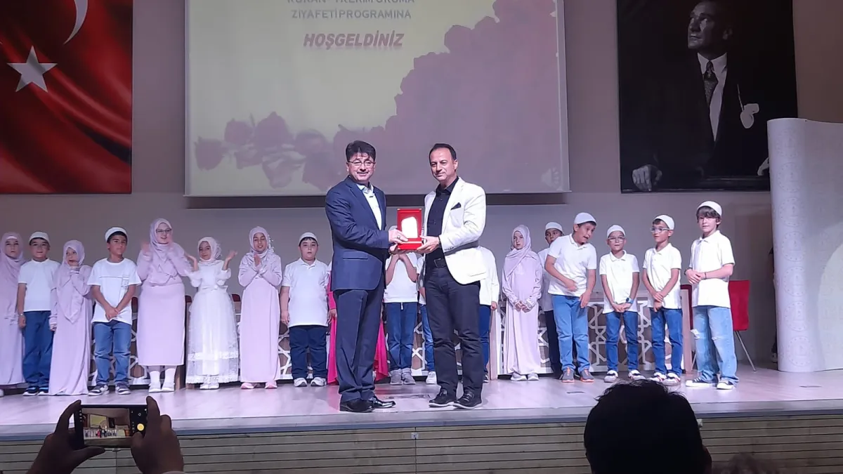 Burdur’da öğrenciler ÇEDES etkinliğinde sahne aldı