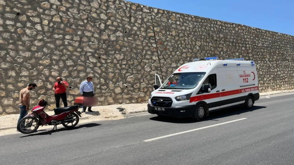 Adıyaman Besni’de Devrilen Motosikletin Sürücüsü Yaralandı